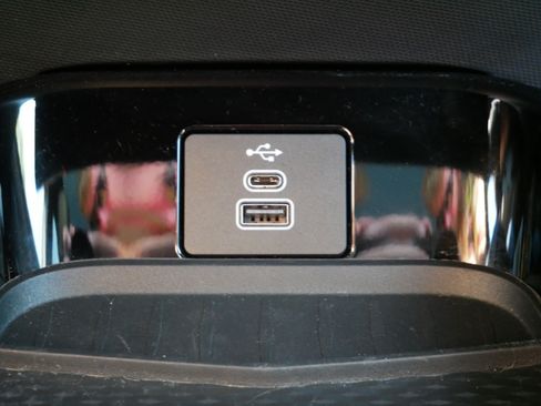 Used 2025 Ford Mustang Mach-E GT w/ Interior Protection Package AWD/4WD image 32