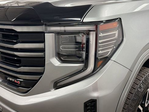 Used 2026 GMC Sierra 1500 AT4 w/ AT4 Premium Package AWD/4WD image 9