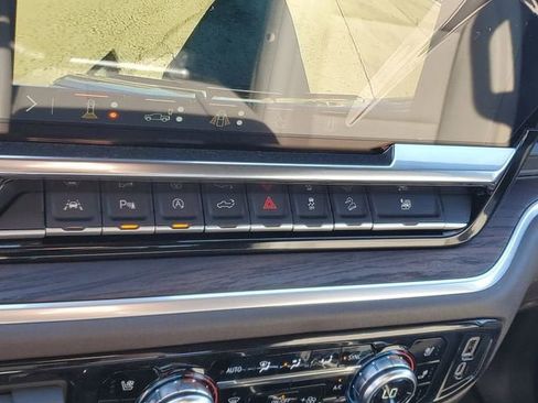 New 2026 GMC Sierra 1500 SLT w/ SLT Premium Plus Package AWD/4WD image 25