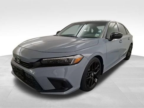 Used 2023 Honda Civic Sport image 3