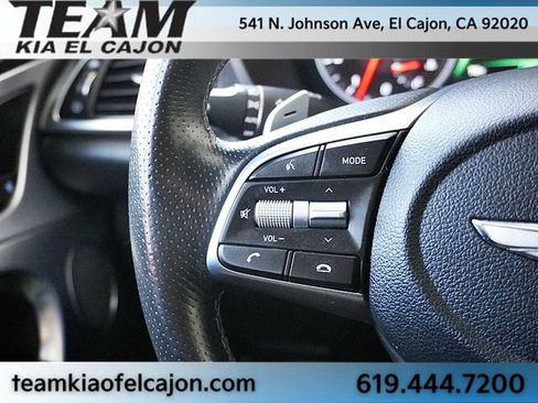 Used 2021 Genesis G70 3.3T RWD image 37