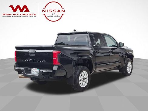 Used 2026 Toyota Tacoma SR5 RWD image 5