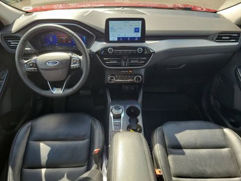 Certified 2022 Ford Escape SEL w/ Technology Package AWD/4WD image 31