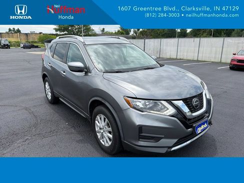 Used 2018 Nissan Rogue SV AWD/4WD image 1