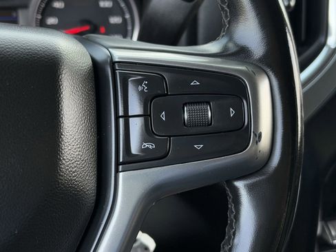 Used 2023 Chevrolet Silverado 2500 LT AWD/4WD image 17
