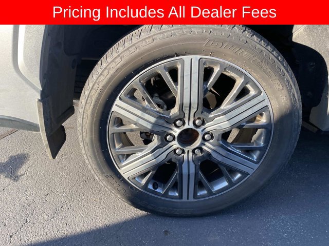 Used 2024 Toyota Sequoia Capstone AWD/4WD image 12