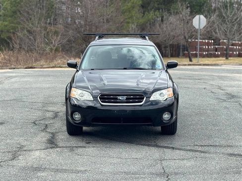 Used 2007 Subaru Outback 2.5i image 9
