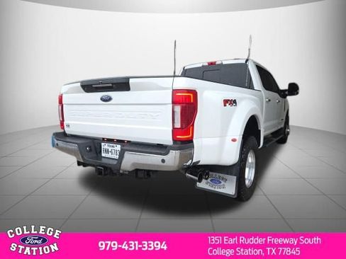 Used 2022 Ford F350 Lariat w/ Lariat Ultimate Package AWD/4WD image 6