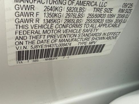 Certified 2026 Acura MDX w/ Technology Package image 24