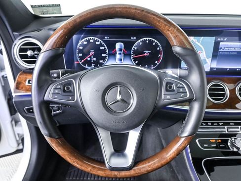 Used 2017 Mercedes-Benz E 300 image 9