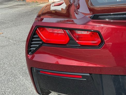 Used 2019 Chevrolet Corvette w/ 2LT Preferred Equipment Group image 26