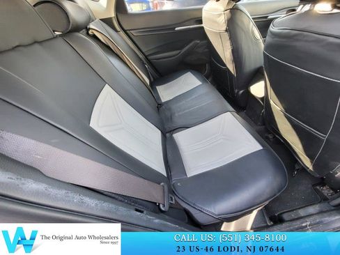 Used 2021 Kia Seltos LX image 13