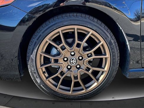 Used 2023 Toyota Camry SE w/ Convenience Package image 31