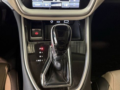 Used 2023 Subaru Outback Limited image 22