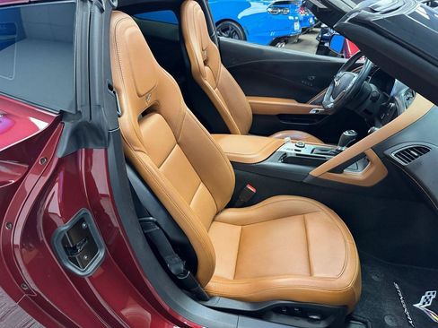 Used 2019 Chevrolet Corvette Stingray Coupe w/ 2LT Preferred Equipment Group RWD image 20