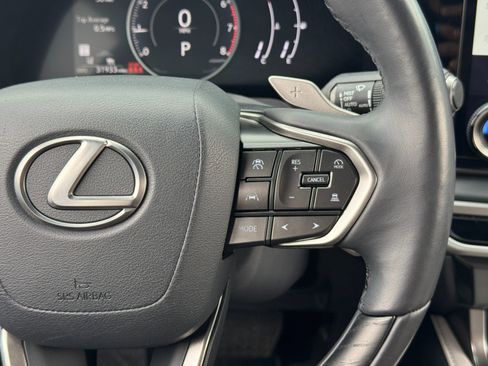 Used 2024 Lexus RX 350 Premium w/ Accessory Package (Z1) image 22