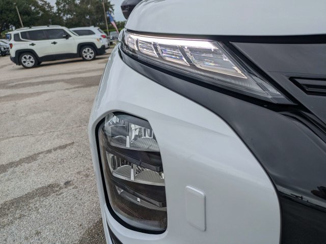 Used 2026 Mitsubishi Outlander SEL Black Edition AWD/4WD image 10