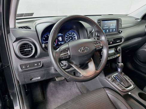 Used 2021 Hyundai Kona Limited AWD/4WD image 16