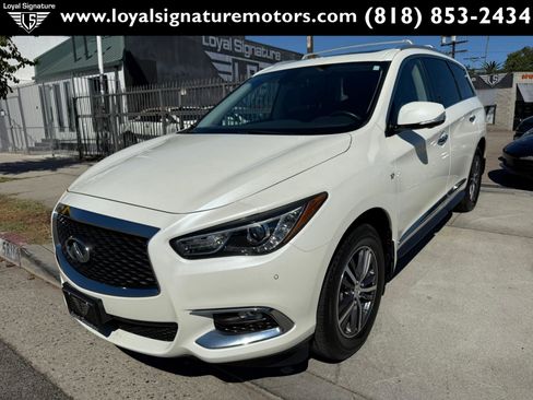 Used 2017 INFINITI QX60 FWD w/ Premium Plus Package image 3