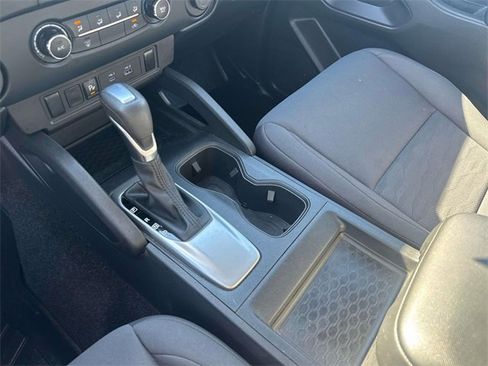 Used 2022 Nissan Frontier S w/ Technology Package image 32