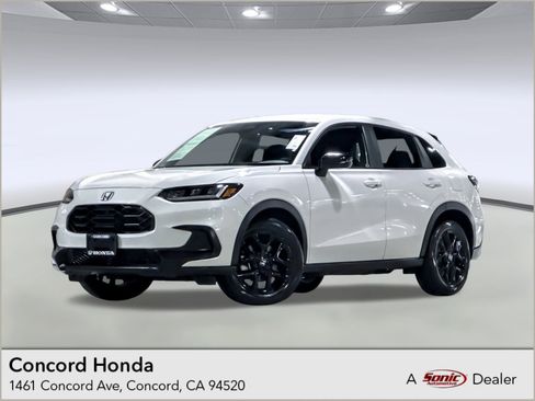 Certified 2024 Honda HR-V Sport image 1