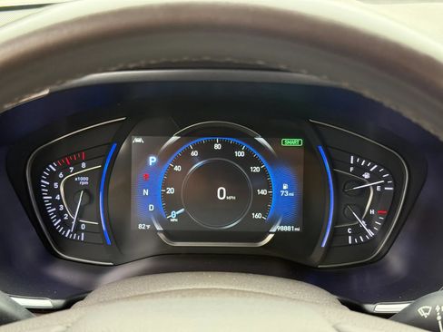 Used 2019 Hyundai Santa Fe SEL FWD image 16