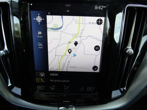 Used 2019 Volvo XC60 T5 Momentum w/ Premium Package image 19