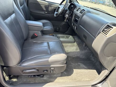Used 2006 Chevrolet Colorado LT w/ LT Preferred Equipment Group AWD/4WD image 12
