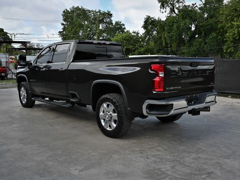 Used 2020 Chevrolet Silverado 3500 LTZ w/ LTZ Premium Package AWD/4WD image 6