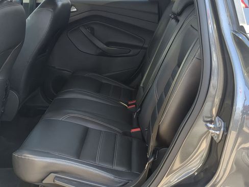 Used 2018 Ford Escape SEL image 22