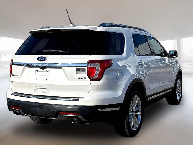 Used 2018 Ford Explorer Limited w/ Equipment Group 301A AWD/4WD image 7