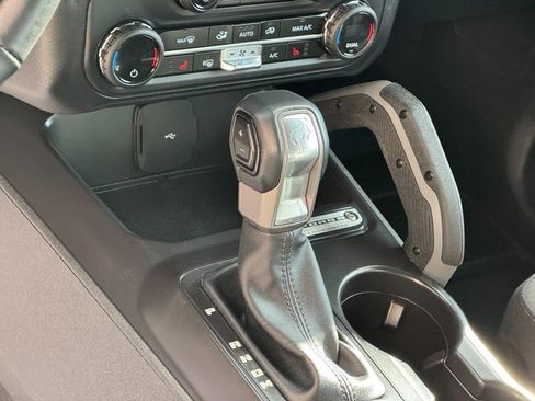 Used 2024 Ford Bronco Big Bend image 19