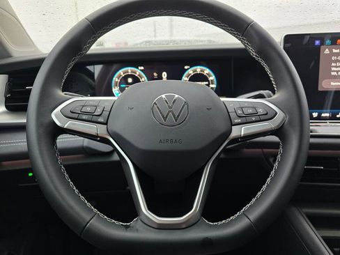 New 2026 Volkswagen Tiguan SE AWD/4WD image 20