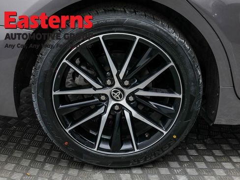 Used 2022 Toyota Camry SE image 29