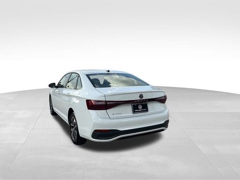 Used 2025 Volkswagen Jetta S image 6