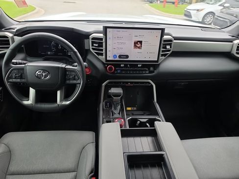Used 2025 Toyota Tundra Limited w/ Power Package AWD/4WD image 8