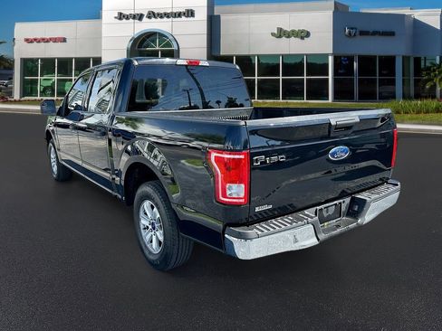 Used 2017 Ford F150 XLT image 5