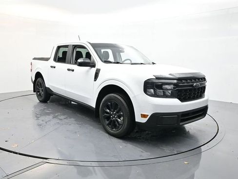 Used 2023 Ford Maverick XLT w/ Black Appearance Package image 1