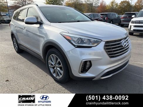 Used 2017 Hyundai Santa Fe SE w/ SE Premium Package 02 image 1