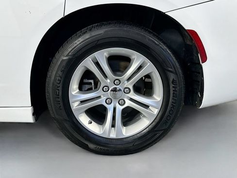 Used 2023 Dodge Charger SXT RWD image 32