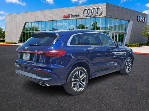 Used 2025 Audi Q5 Premium w/ Convenience Package AWD/4WD image 6