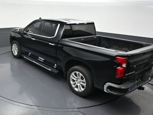 Used 2022 Chevrolet Silverado 1500 LTZ RWD image 17
