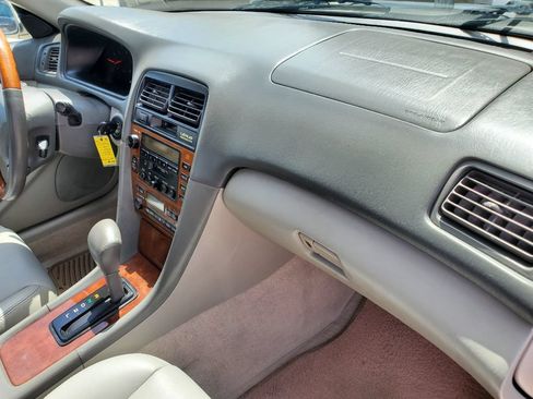 Used 2001 Lexus ES 330 FWD image 40