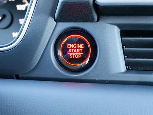 New 2025 Honda Pilot Touring image 26