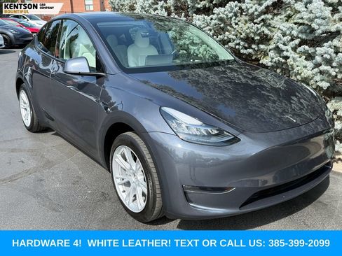 Used 2023 Tesla Model Y Long Range AWD/4WD image 10
