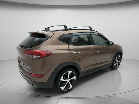 Used 2016 Hyundai Tucson Limited w/ Option Group 03 AWD/4WD image 5