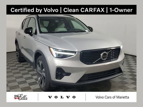 Certified 2024 Volvo XC40 B5 Ultimate w/ Protection Package Premier AWD/4WD image 1
