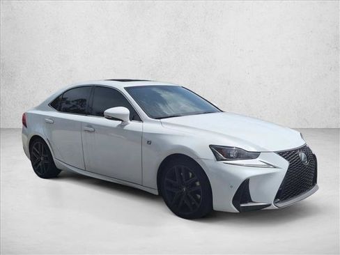 Used 2020 Lexus IS 350 F Sport w/ F Sport Package RWD image 3
