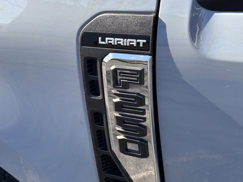 New 2026 Ford F250 Lariat w/ Chrome Package image 21