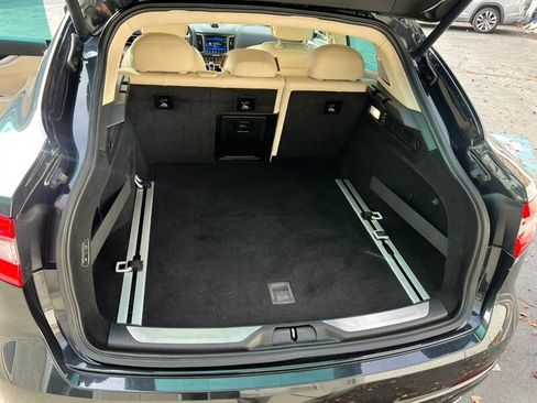 Used 2017 Maserati Levante w/ Luxury Package image 26